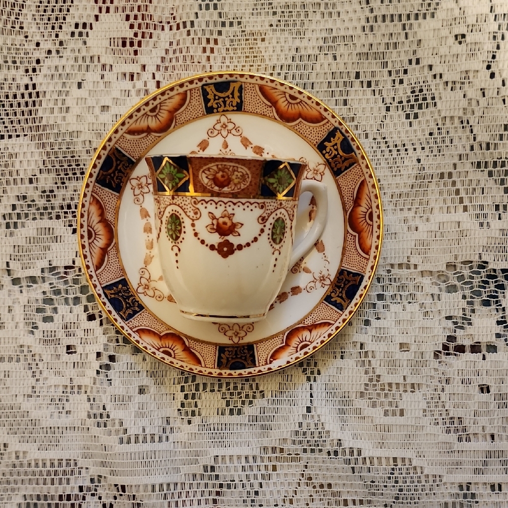 Colclough Bone China Demitasse Small Cup & Saucer, Made In Longton, England